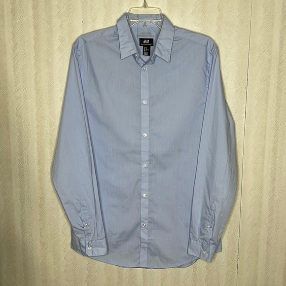 ❤️ 🆕 H&M Slim Fit Button Down Shirt Size M - Picture 2 of 4